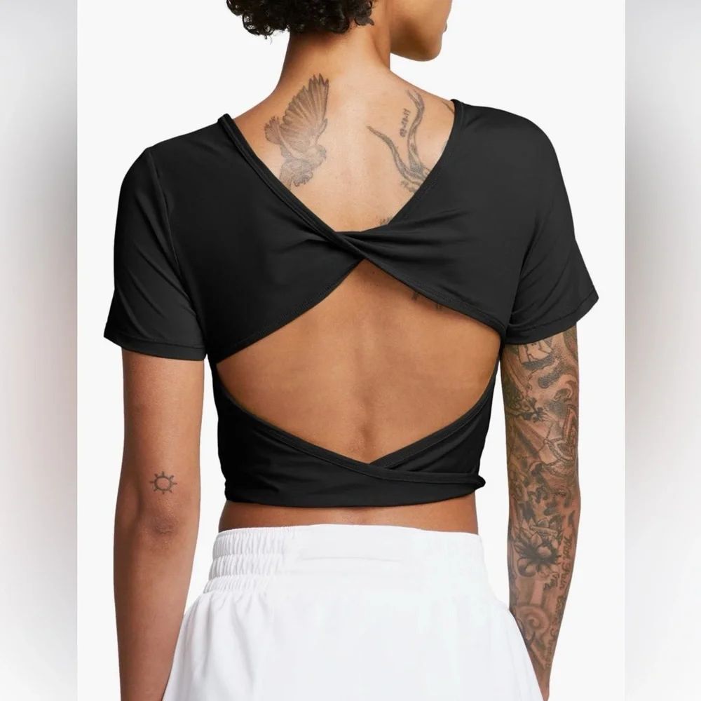 Nike Women's Black Cropped Scoop-Neck Tee Tie Back - Picture 2 of 7